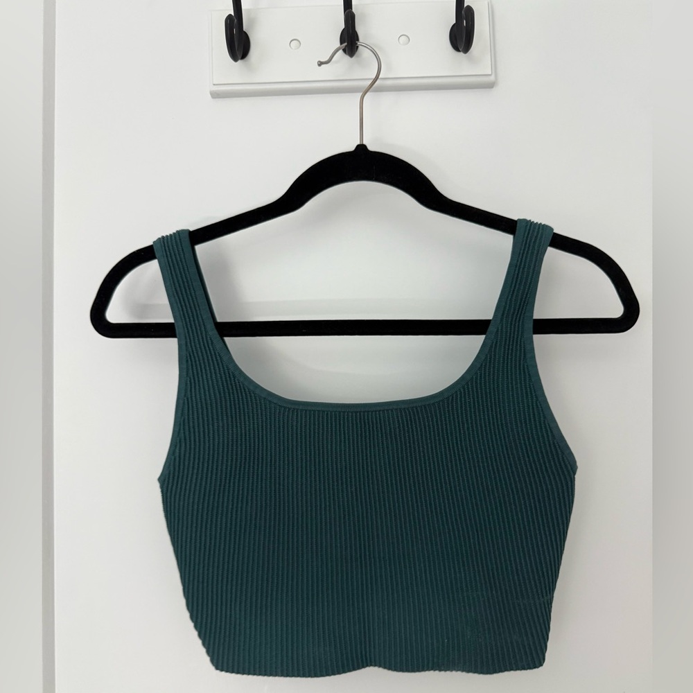 Aritzia Babaton Sculpt Knit Squareneck Cropped Tank 2 - Picture 8 of 8